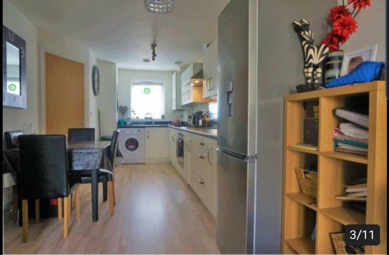 Kingsize Room Close To The A30 Camborne Pool ภายนอก รูปภาพ